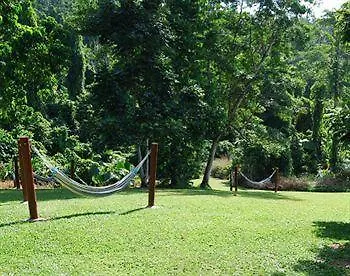 Hostel Jackaroo Treehouse Rainforest Retreat Mission Beach